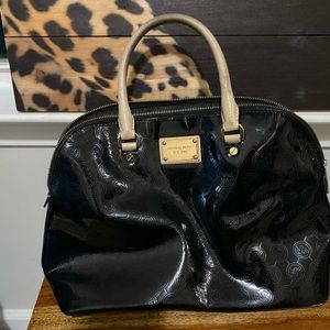 Michel Kors black purse
